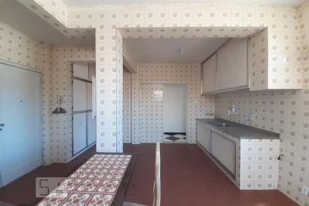 Apartamento à venda com 80m², 3 quartos e 1 vagaCozinha