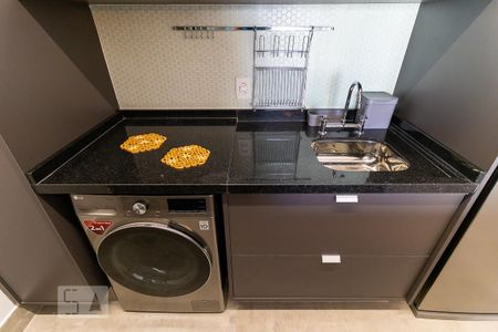 Cozinha de apartamento para alugar com 1 quarto, 47m² em Centro, Campinas