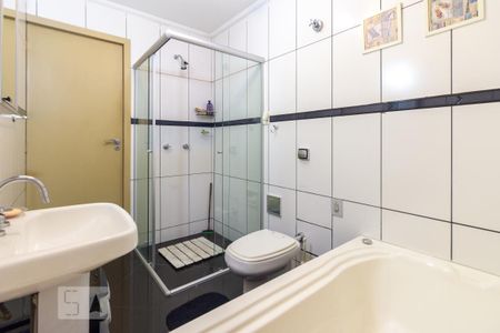 Apartamento à venda com 139m², 2 quartos e sem vagaBanheiro da suíte