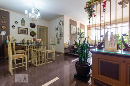 Apartamento à venda com 139m², 2 quartos e sem vagaSala