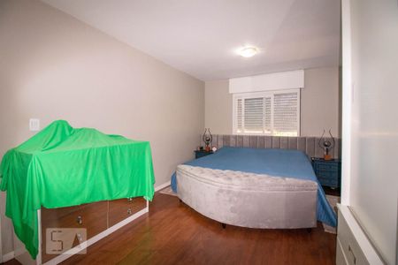 Casa à venda com 262m², 3 quartos e 4 vagas Casa à venda com 262m², 3 quartos e 4 vagasSuíte