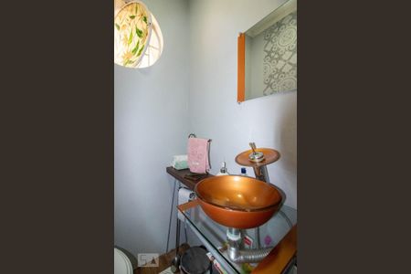 Lavabo de casa à venda com 3 quartos, 262m² em Petrópolis, Porto Alegre