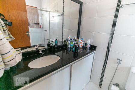 Casa à venda com 119m², 3 quartos e 2 vagas Casa à venda com 119m², 3 quartos e 2 vagasBanheiro do Quarto 3