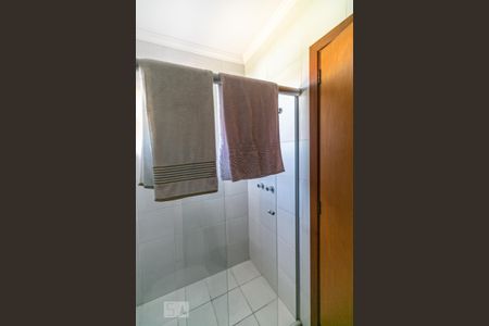 Casa à venda com 119m², 3 quartos e 2 vagas Casa à venda com 119m², 3 quartos e 2 vagasBanheiro Social