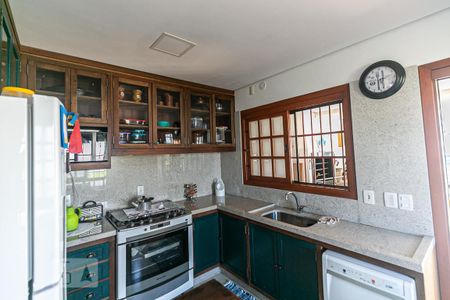 Casa à venda com 119m², 3 quartos e 2 vagas Casa à venda com 119m², 3 quartos e 2 vagasCozinha