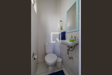 Apartamento à venda com 80m², 2 quartos e sem vagaBanheiro de serviço