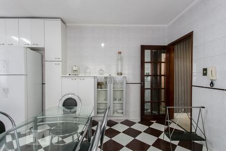 Casa para alugar com 155m², 3 quartos e 2 vagasCozinha