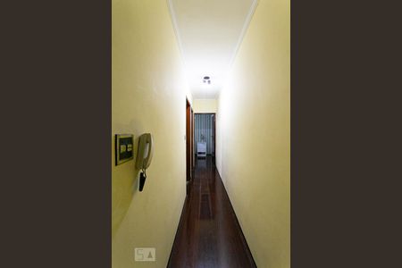 Casa para alugar com 155m², 3 quartos e 2 vagasCorredor