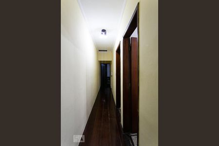 Casa para alugar com 155m², 3 quartos e 2 vagasCorredor
