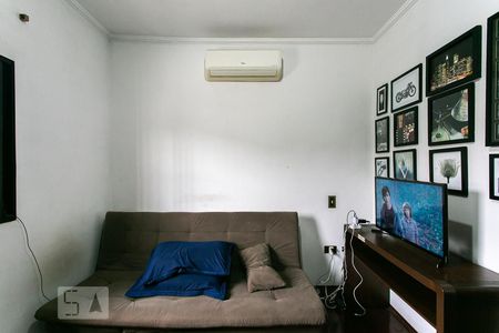 Casa para alugar com 155m², 3 quartos e 2 vagasSuíte