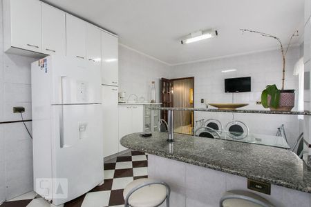 Casa para alugar com 155m², 3 quartos e 2 vagasCozinha