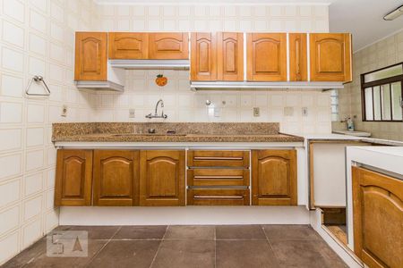 Casa à venda com 280m², 4 quartos e 3 vagasCozinha