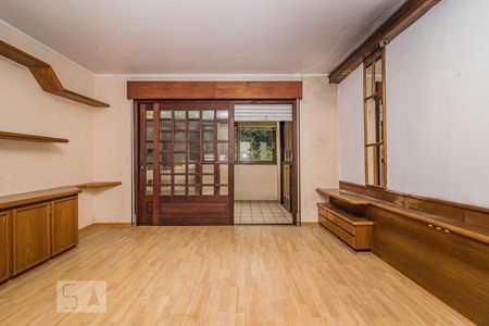 Casa à venda com 280m², 4 quartos e 3 vagasDormitório3