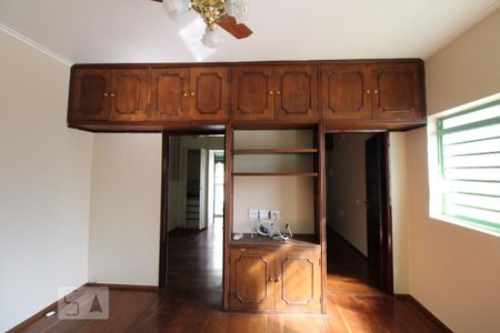 Casa à venda com 181m², 4 quartos e sem vagaSala (andar superior)