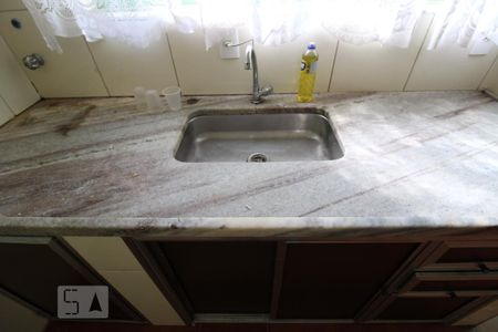 Casa à venda com 181m², 4 quartos e sem vagaCozinha (andar superior)