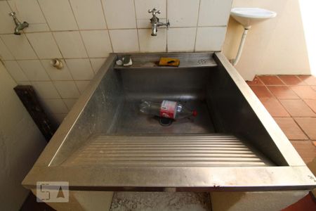 Casa à venda com 181m², 4 quartos e sem vagaÁrea de serviço (andar superior)