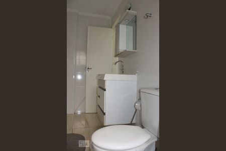 Apartamento para alugar com 80m², 2 quartos e 1 vaga Apartamento para alugar com 80m², 2 quartos e 1 vagabanheiro quarto suite