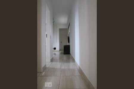 Apartamento para alugar com 80m², 2 quartos e 1 vaga Apartamento para alugar com 80m², 2 quartos e 1 vagaCorredor