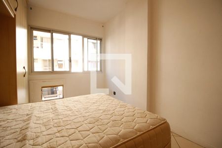Apartamento à venda com 77m², 2 quartos e 1 vagaQuarto 2
