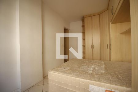 Apartamento à venda com 77m², 2 quartos e 1 vagaQuarto 2