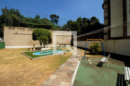 Apartamento à venda com 77m², 2 quartos e 1 vagaÁrea Comum - Playground