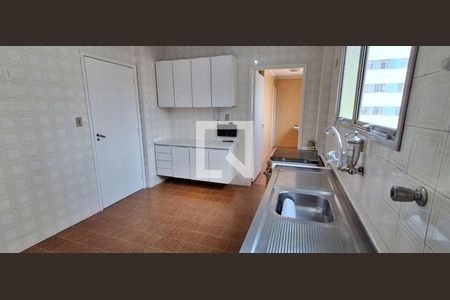 Apartamento à venda com 90m², 2 quartos e 1 vagaCozinha