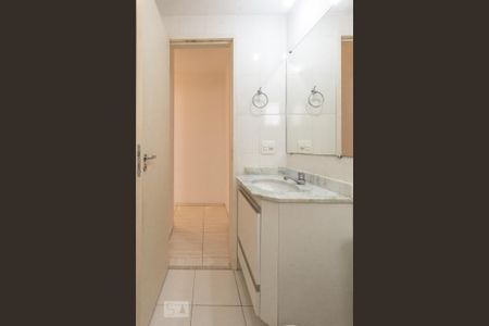 Apartamento para alugar com 74m², 2 quartos e 1 vagaBanheiro