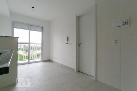 Sala/Cozinha/Área de serviço de apartamento para alugar com 1 quarto, 29m² em Casa Verde, São Paulo