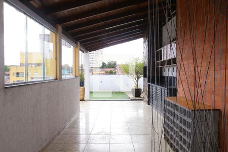 Apartamento à venda com 120m², 2 quartos e 1 vaga Apartamento à venda com 120m², 2 quartos e 1 vagaÁrea de Serviço