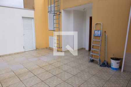 Apartamento à venda com 120m², 2 quartos e 1 vaga Apartamento à venda com 120m², 2 quartos e 1 vagaÁrea Externa