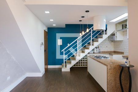 Sala de apartamento à venda com 2 quartos, 120m² em Parque São Vicente, Santo André