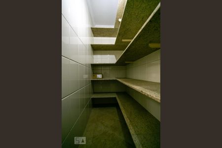 Casa à venda com 296m², 3 quartos e 2 vagasDespensa