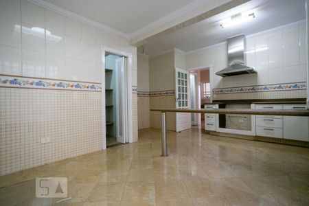 Casa à venda com 296m², 3 quartos e 2 vagasCopa e Cozinha