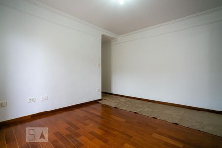 Casa à venda com 296m², 3 quartos e 2 vagasSala de TV
