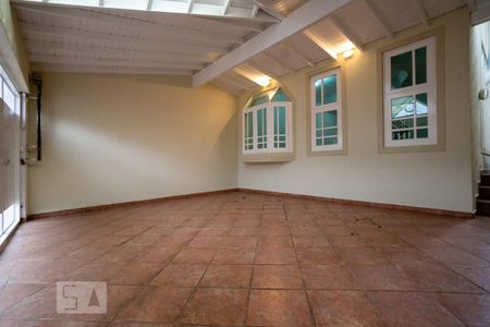 Casa à venda com 296m², 3 quartos e 2 vagasGaragem