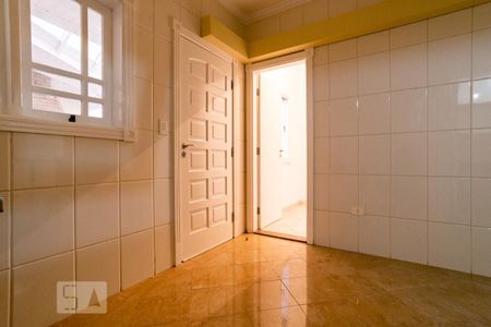 Casa à venda com 296m², 3 quartos e 2 vagasÁrea de serviço