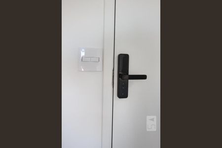 Apartamento para alugar com 60m², 2 quartos e 1 vagaFechadura eletrônica