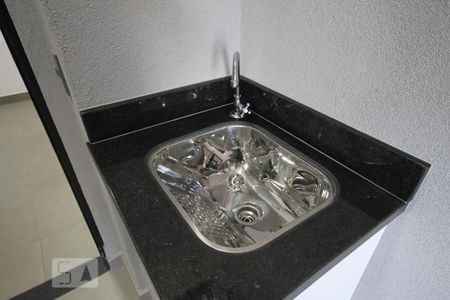 Apartamento para alugar com 60m², 2 quartos e 1 vagaÁrea de Serviço
