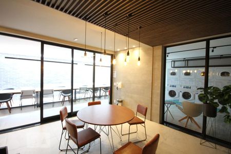 Apartamento para alugar com 60m², 2 quartos e 1 vagaCoworking