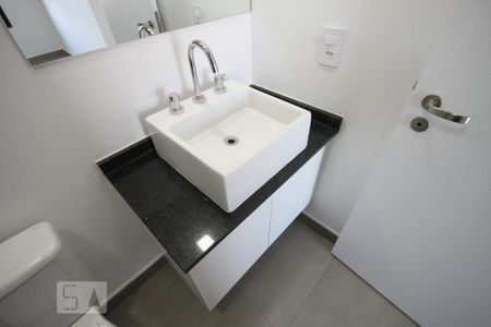 Apartamento para alugar com 60m², 2 quartos e 1 vagaSuíte