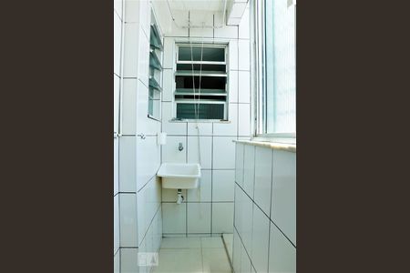 Apartamento para alugar com 100m², 2 quartos e sem vagaÁrea de Serviço