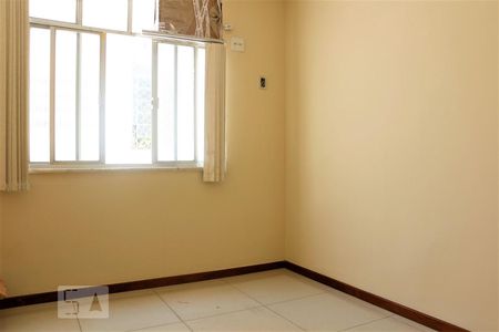 Quarto 1 de apartamento para alugar com 2 quartos, 100m² em Méier, Rio de Janeiro