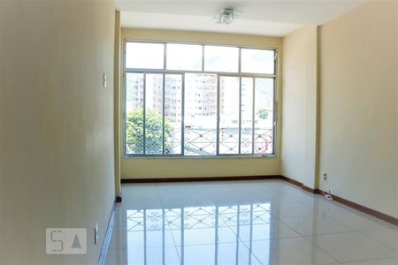 Sala de apartamento para alugar com 2 quartos, 100m² em Méier, Rio de Janeiro