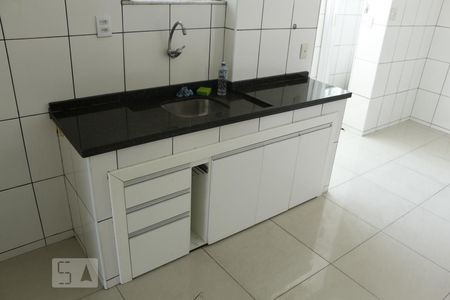 Apartamento para alugar com 100m², 2 quartos e sem vagadetalhe da cozinha