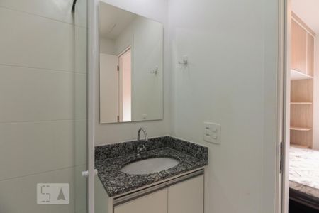 Banheiro de kitnet/studio para alugar com 1 quarto, 20m² em Brás, São Paulo