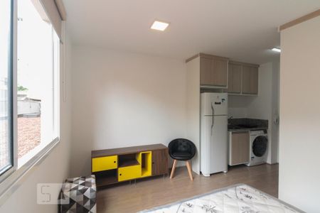 Sala/Quarto de kitnet/studio para alugar com 1 quarto, 20m² em Brás, São Paulo