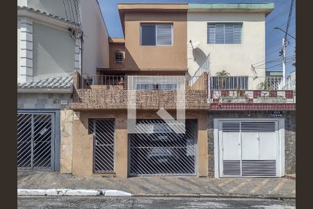 Casa à venda com 157m², 3 quartos e 1 vagaFachada