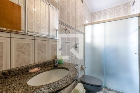 Casa à venda com 157m², 3 quartos e 1 vagaBanheiro