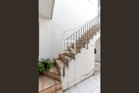 Casa à venda com 157m², 3 quartos e 1 vagaEscada Edícula