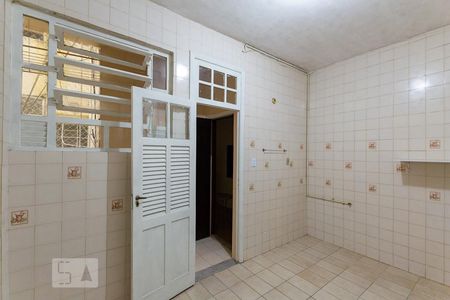 Apartamento à venda com 92m², 2 quartos e sem vaga Apartamento à venda com 92m², 2 quartos e sem vagaCozinha